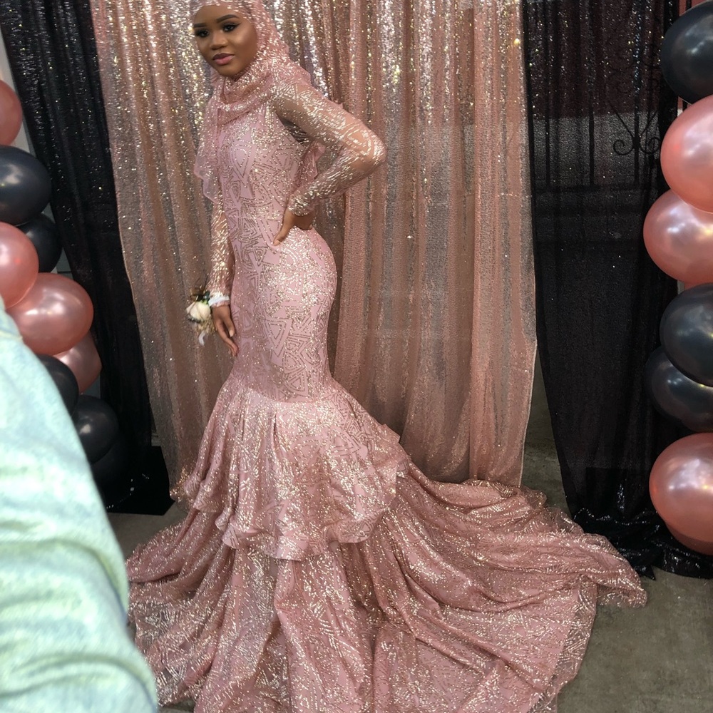 Prom Dress - Picture 3 of 7